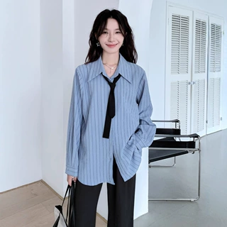 实拍 2026秋季法式气质撞色条纹肌理感休闲宽松长袖衬衫女+领带