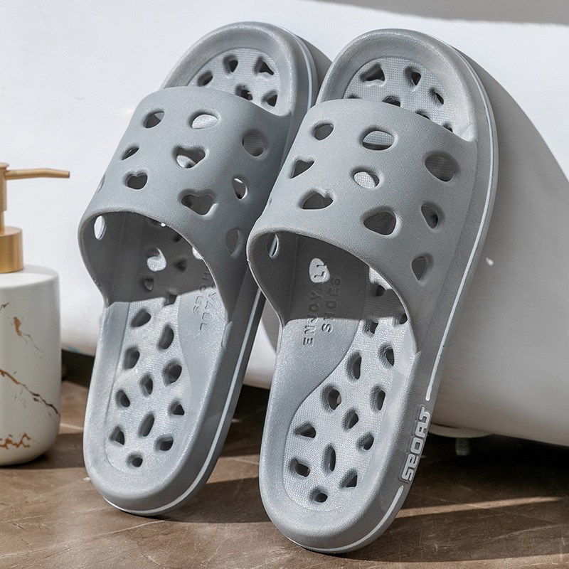 Cross-border 36-51 size extra large leaking slippers non-slip quick-drying men's and women's hotel spa slippers summer