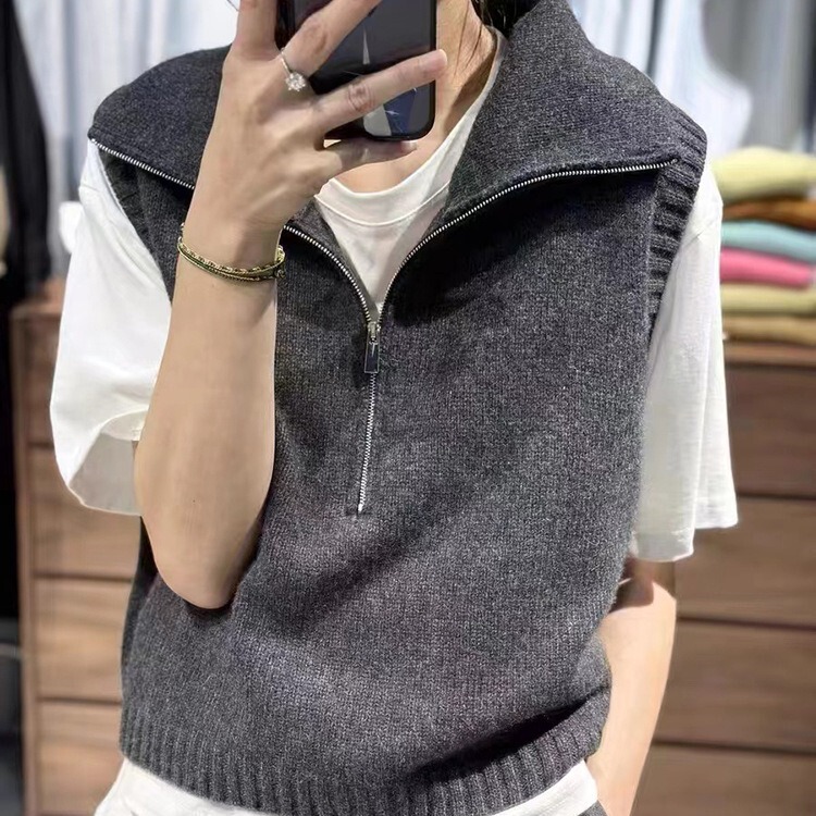 High collar half zipper pure wool knitted vest for Women 23 autumn and winter elegant simple sleeveless sweater vest stacked waistcoat