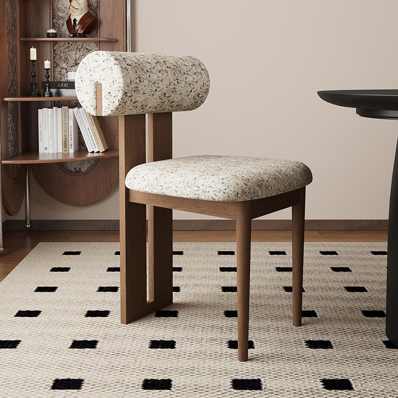 Silla de comedor de madera maciza nórdica para el hogar celebridad de Internet silla de respaldo simple y suave silla de diseño cafetería mesa de comedor comercial