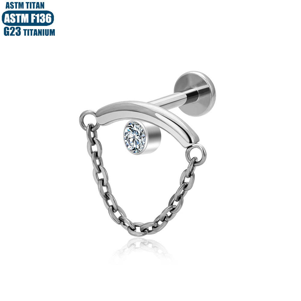 16G labret stud size and finish detail