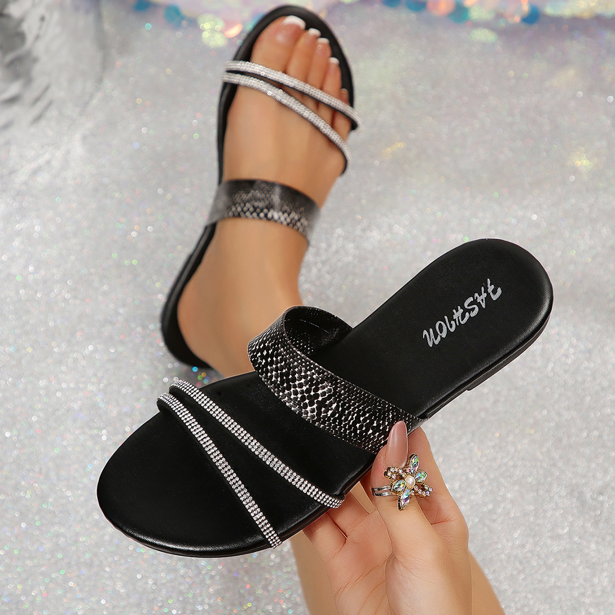 Sandalias Planas con Estampado de Serpiente de Cuero Sintético Cómodas para Uso Diario