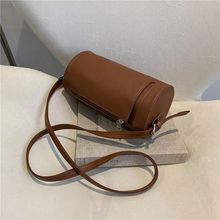 港风质感复古包包女2022新款时尚个性圆筒包圆柱形创意单肩斜挎包