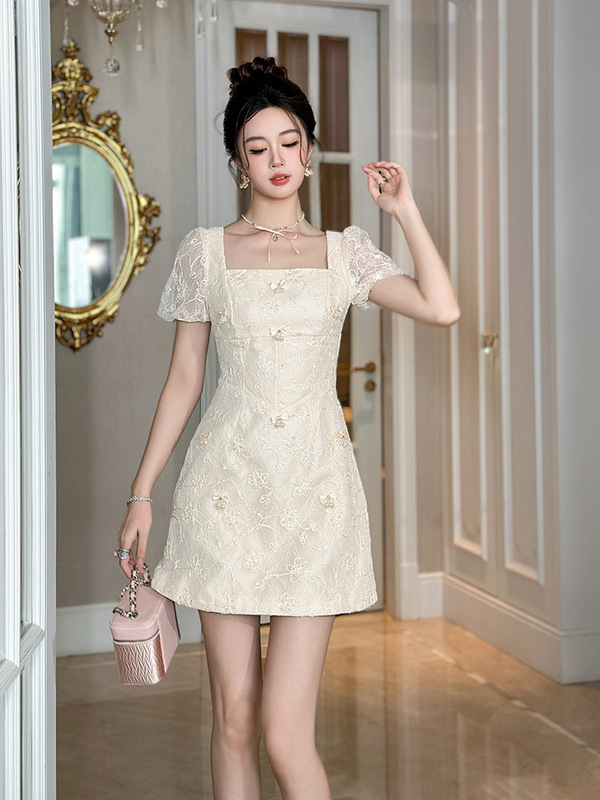 法式订婚小礼服2025夏季新款女装小个子平时可穿方领连衣裙9082|undefined