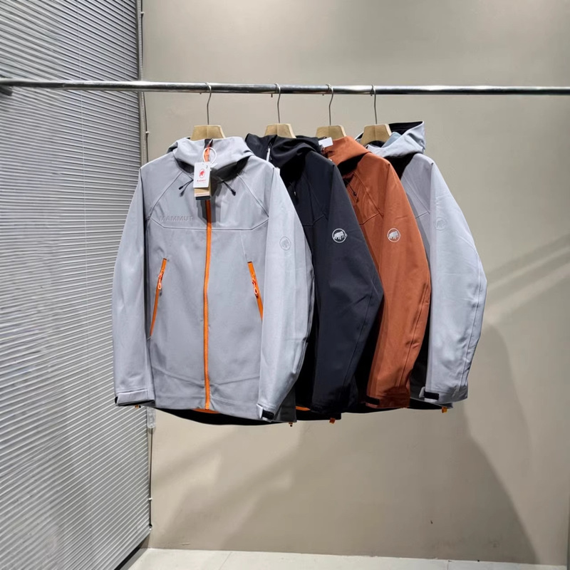 Mammut Men's and Women's Couple's 3K Outdoor Sports Windproof and Waterproof Hooded Soft Shell Jacket