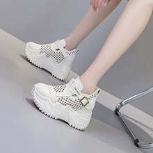 �U��͸�ⶴ��ЬŮ2026�ļ��¿��׃�����6���ְ��Ә��p���ϵ�Ь