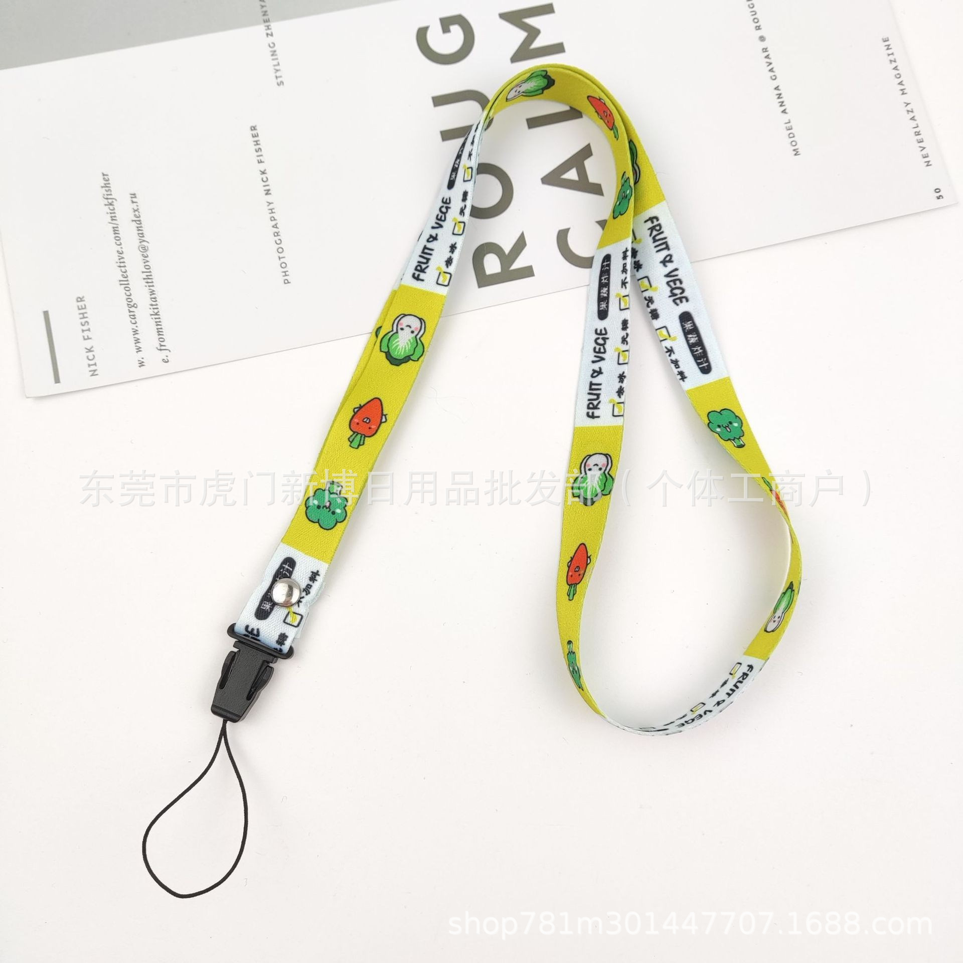 1.5cm Customizable Cartoon Phone Lanyard with Heat Transfer Printing, Wide Version with Rivets, Airplane Buckle Neck Strap Manufacturer