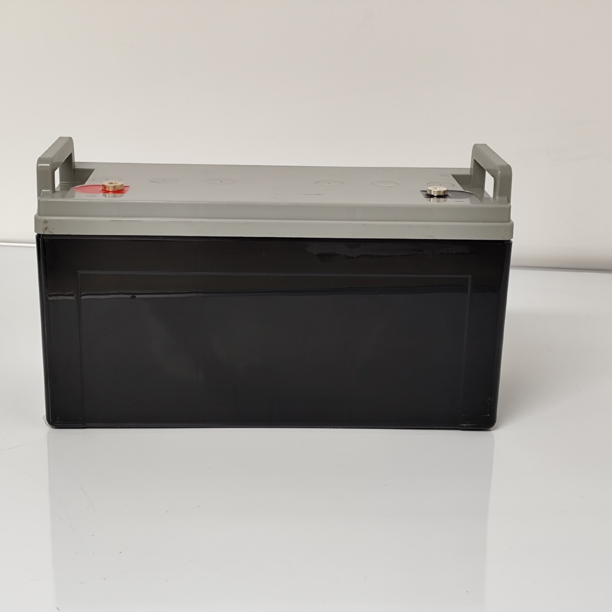 ����ֱ����Ǧ������12V120AH����ʽ��ά�����õ�����ͨѶ����վ