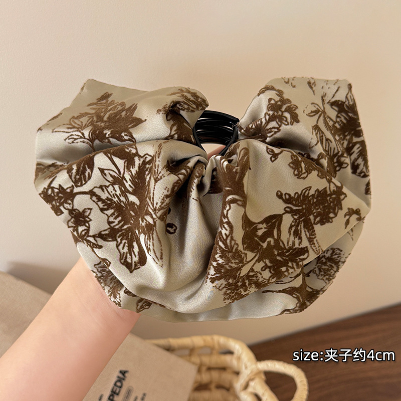 法式复古缎面印花裙摆发夹女2025新款盘发抓夹温柔优雅发卡子发饰|undefined