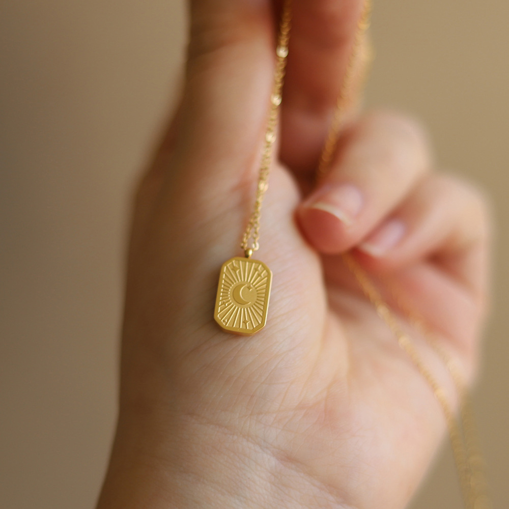 5g Weight PVD Coated Gold Plating Process 18K Gold Plated Plating Material 304 Stainless Steel Pendant Material Pendant Necklace Classification 304 Stainless Steel Chain Material 18K Gold Plating Color PVD Coated Real Gold Plated 18K Gold Star Moon 304 Stainless Steel Elegant Waterproof Non Tarnish 304 Stainless Steel Pendant Necklace