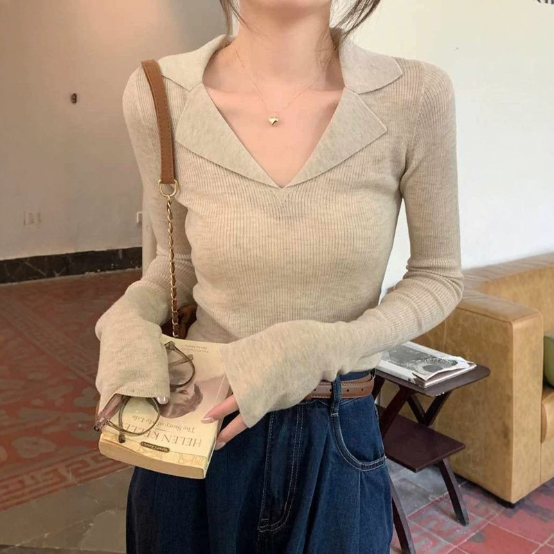 High-end ribbed polo collar knitted sweater for women, suitable for spring, autumn, and winter, V-neck French style long-sleeve base shirt top High-end ribbed polo collar knitted sweater for women, suitable for spring, autumn, and winter, V-neck French style long-sleeve base shirt top