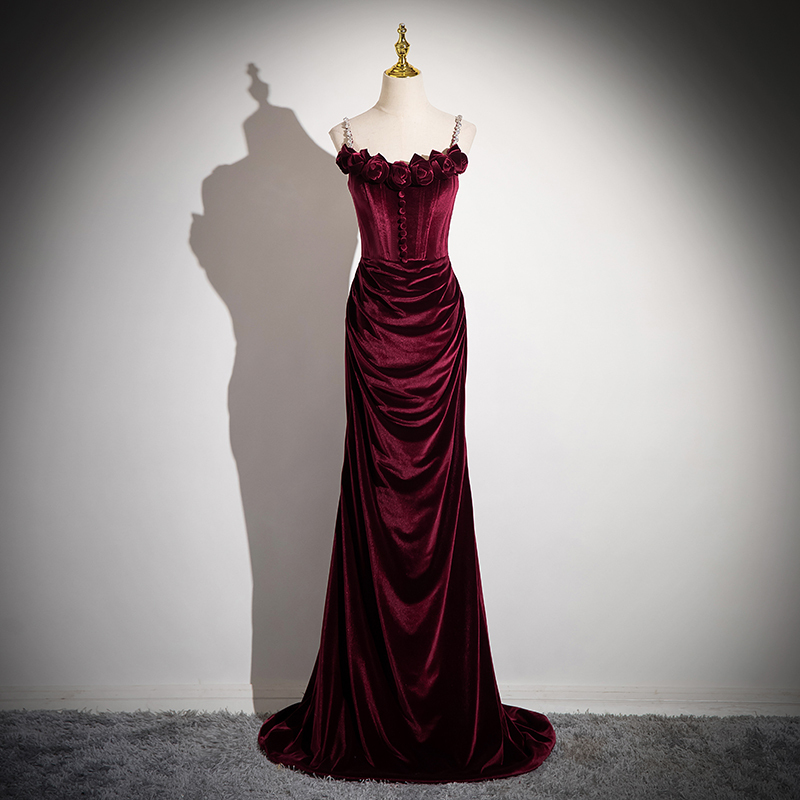 White Wine Red Velvet Evening Dress Dress Women's Light Luxury Niche Toast Dress Bridal Sling Slimming Art Test White Wine Red Velvet Evening Dress Dress Women's Light Luxury Niche Toast Dress Bridal Sling Slimming Art Test