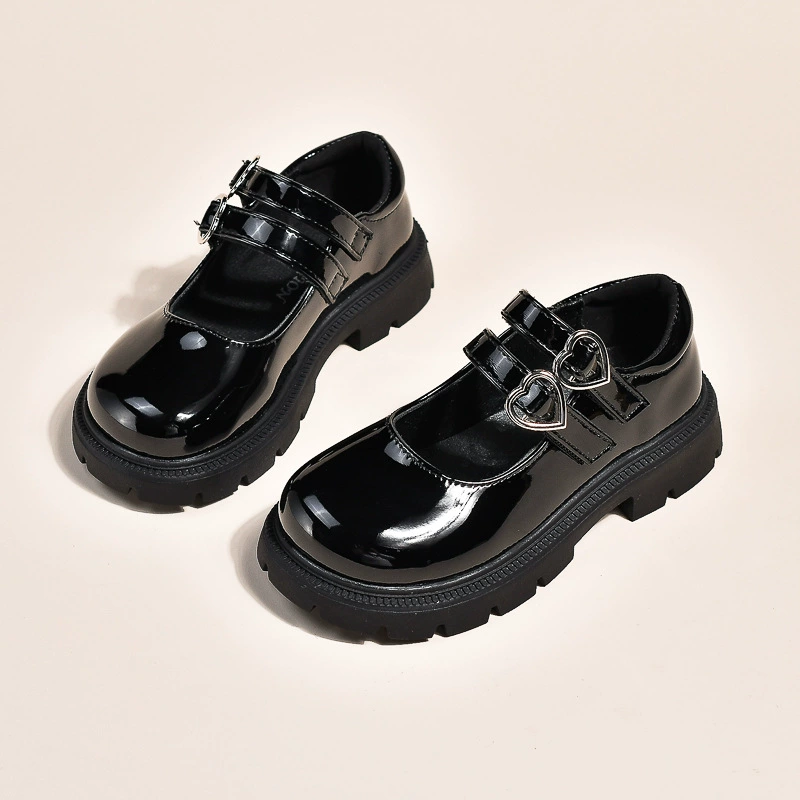 Детские кожаные туфли для девочек, весна 2025, новинка, корейский стиль, на липучках, для школьниц, оптом от производителя, универсальные, удобные лоферы