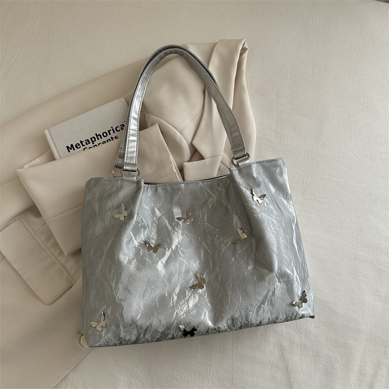 Bolsas de viaje de gran capacidad 2025, nuevas bolsas de mujer casuales, bolsas de arco de hombro para estudiantes universitarios, bolsas de clase.