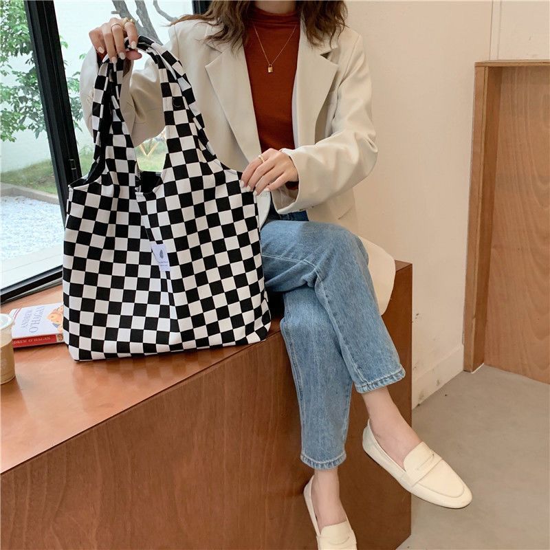 女性のためのバッグ 2022 新しい韓国スタイルインレトロ市松キャンバスベストバッグ学生多用途ポータブルショルダーバッグ|undefined