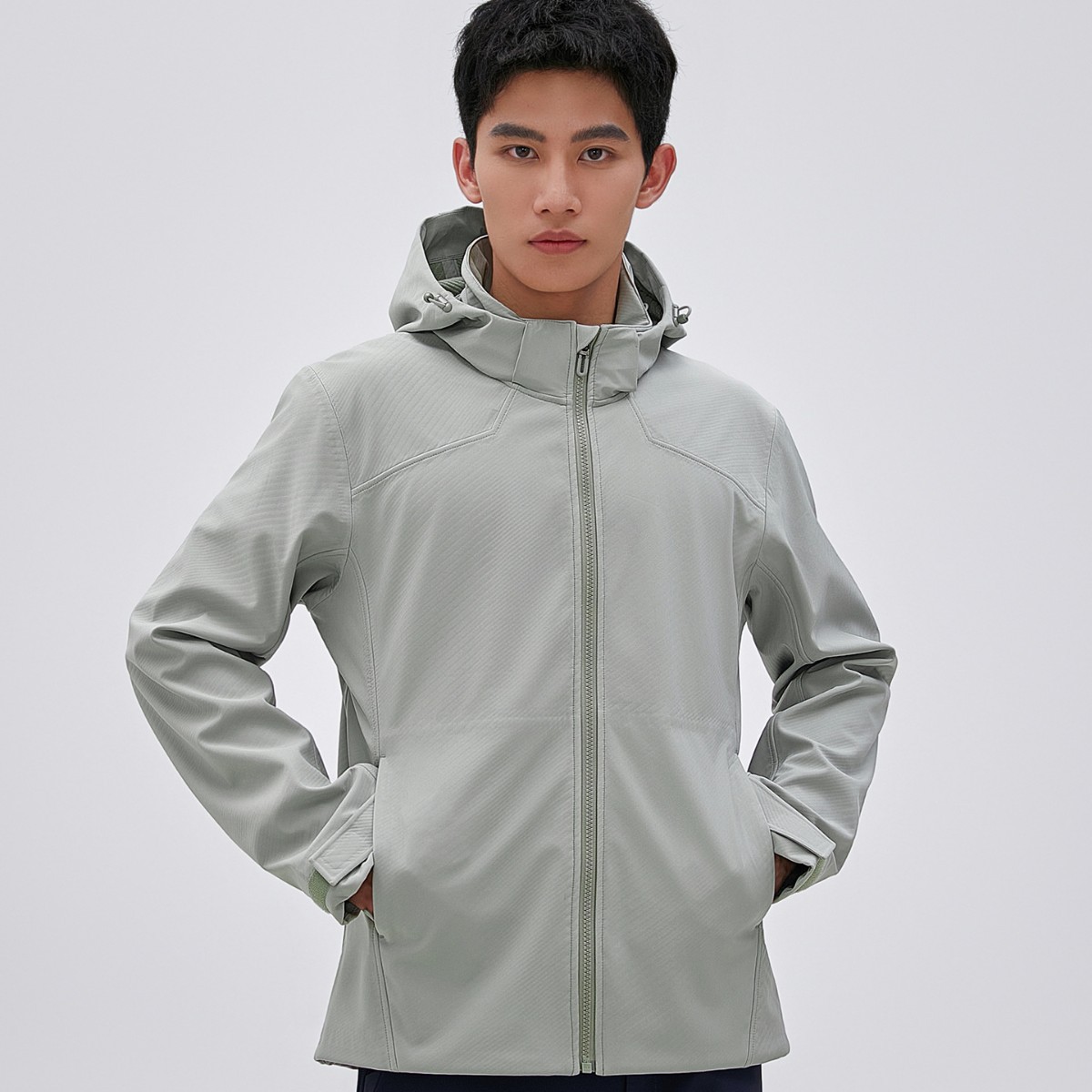 户外秋冬季软壳冲锋衣男女户外防风防水连帽立领软壳衣加绒登山服