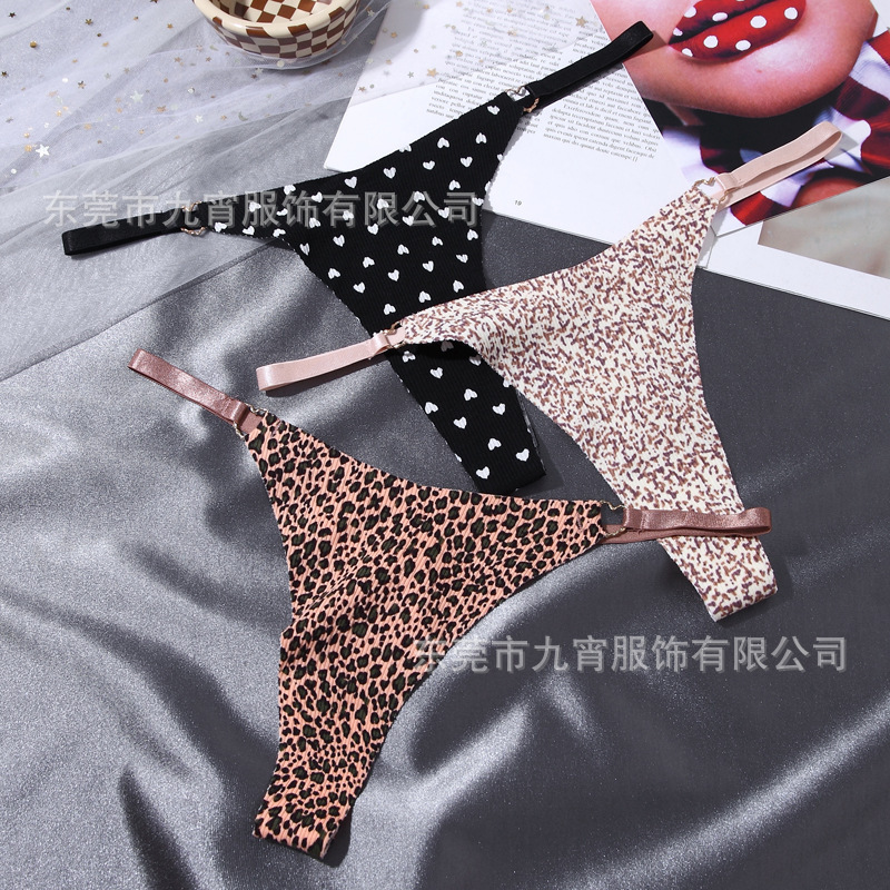 European and American Foreign Trade Seamless Leopard Print Thong Women's Invisible T-Panties Women's Thong G-String Panty European and American Foreign Trade Seamless Leopard Print Thong Women's Invisible T-Panties Women's Thong G-String Panty