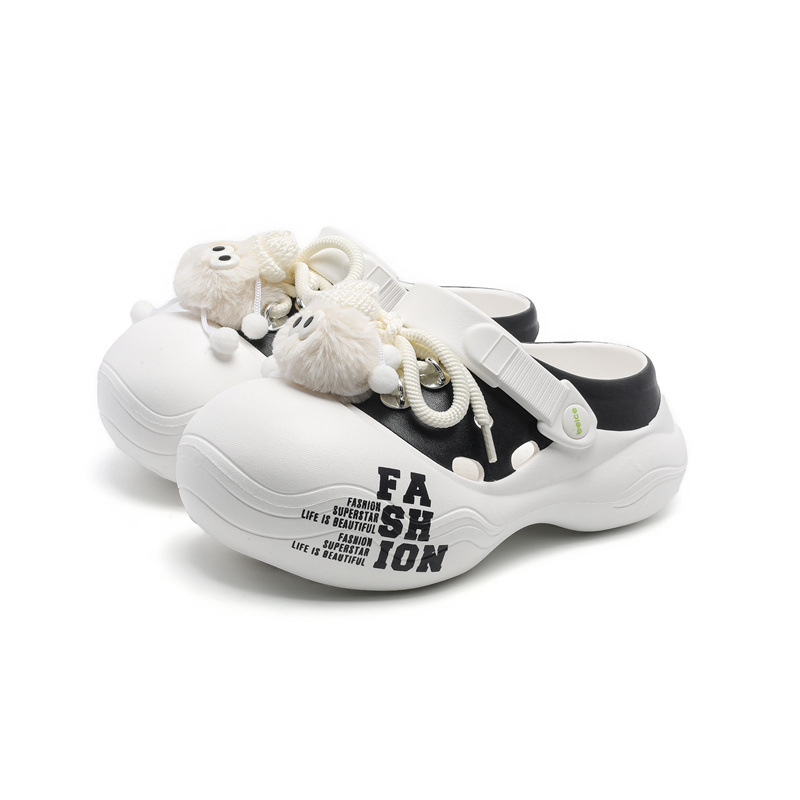 Pisando la mierda, zapatos con agujeros, zapatillas de mujer, zapatos de verano Baotou, zapatos de playa para niñas, sandalias eva al por mayor