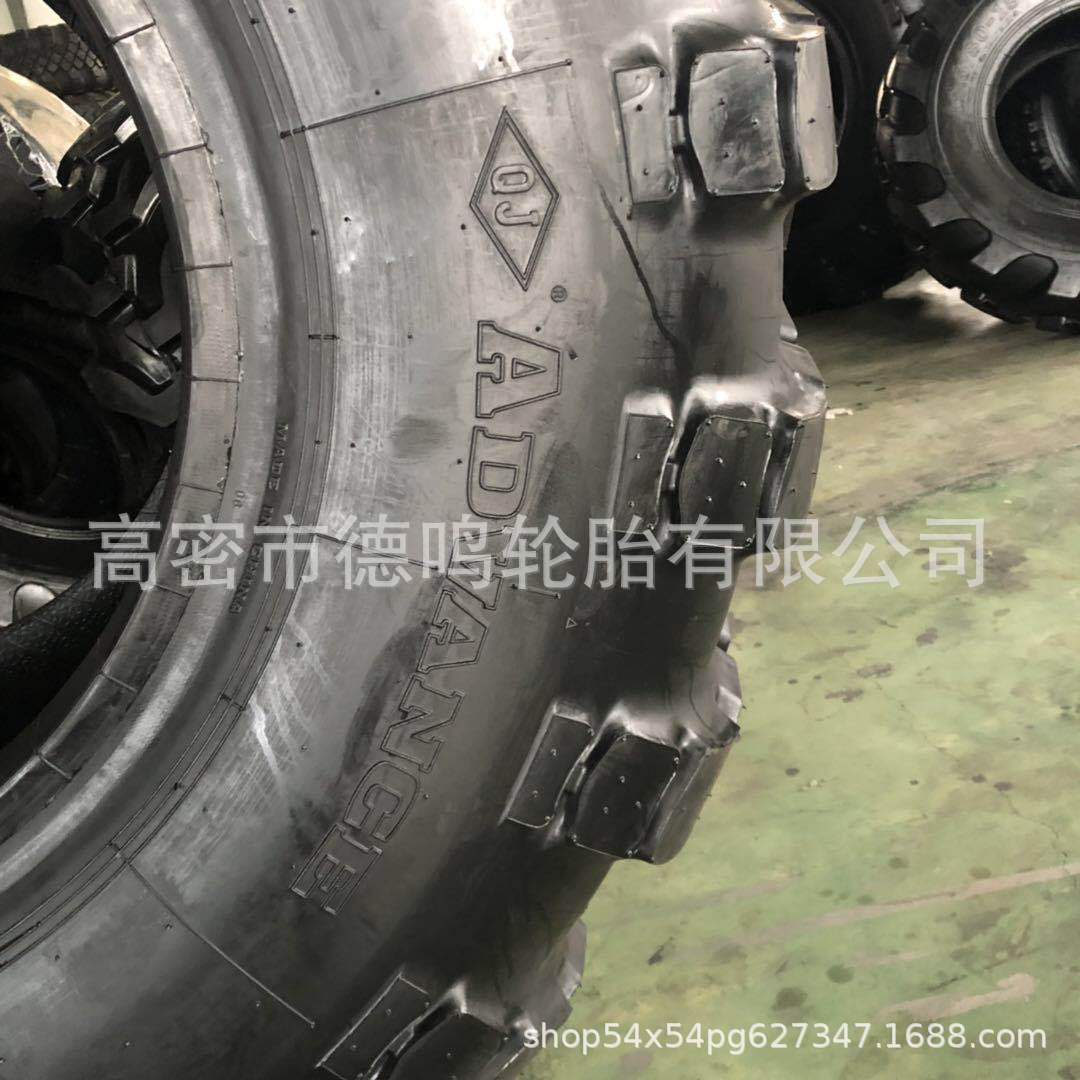 Suministro de fábrica de neumáticos todoterreno 1500*600-635