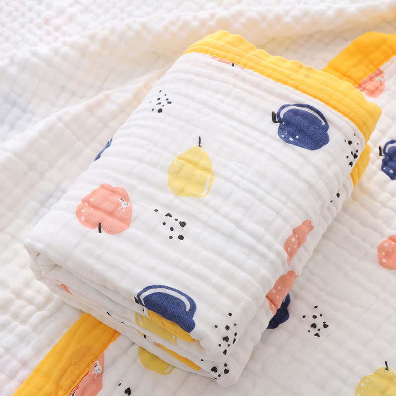 Wide-brimmed apple-pear