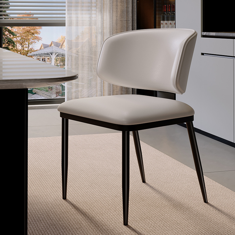 Silla de comedor de estilo minimalista diseñador de lujo ligero de alta calidad silla de comedor de hotel 2025 nueva mesa de comedor silla respaldada