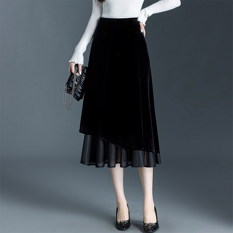 Black Fishtail Gold Velvet Hip-Covering Skirt Women's Mid-Length 2025 Autumn and Winter New High-Waisted One-Step Skirt Mid-Length