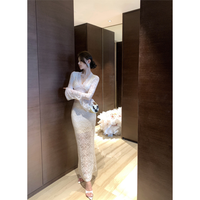 V-Neck dress Women's Early Spring New Elegant Slim-Fit Sexy Hollow-Out Waist Long-Sleeved Lace Slimming Long Dress for Hip