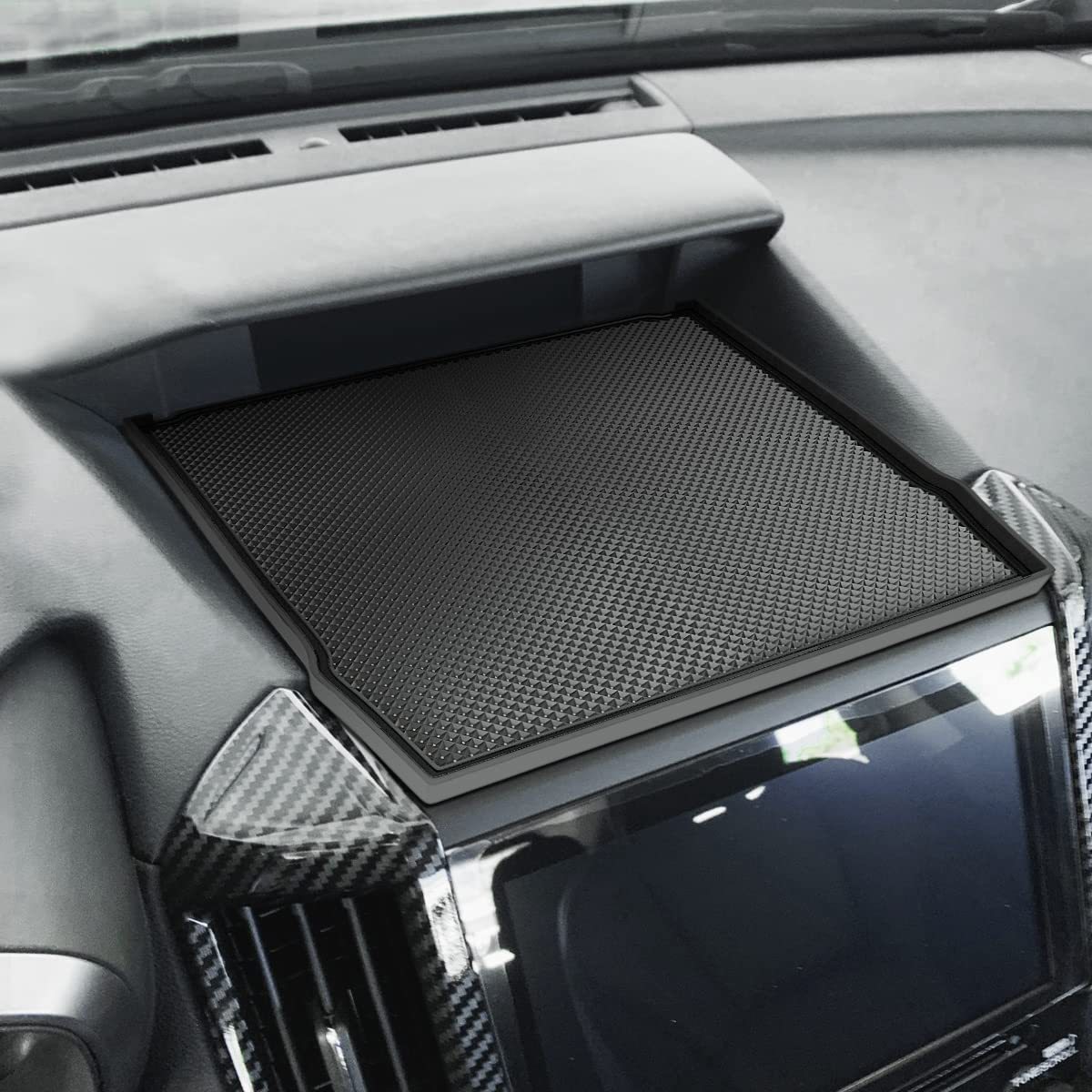 Suitable for 18-23 Subaru Forester Simple Instrument Panel Anti-Slip Mat 18-23 Crosstrek/Impreza