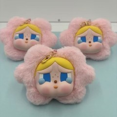 新商品の泣く子供のピンクの小銭は人気があります。