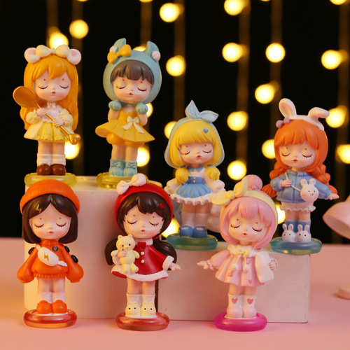 Fancy travel blind box, creative cartoon trendy hand-held office, two-dimensional girl's heart birthday and graduation season gift