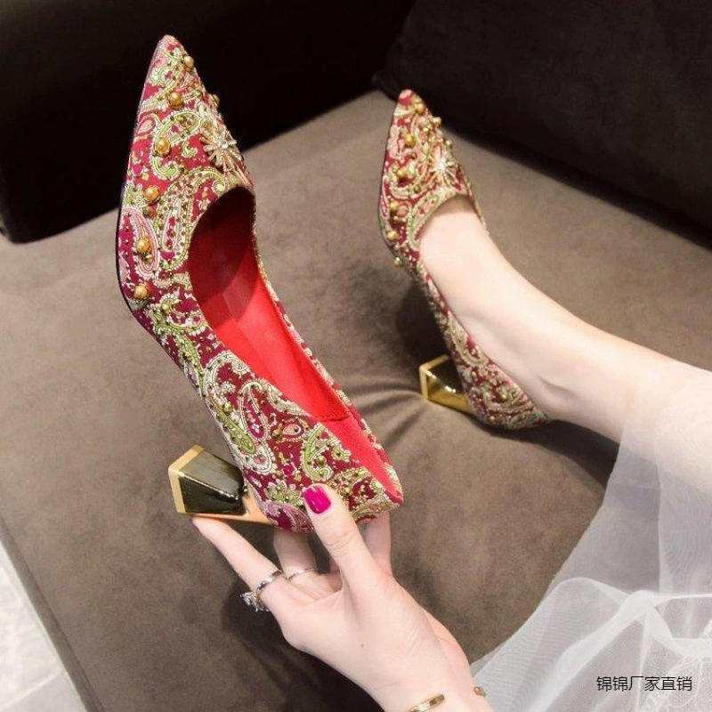 Свадебные туфли женский 2025 новый красный свадебный вечерний подарок свадебные туфли