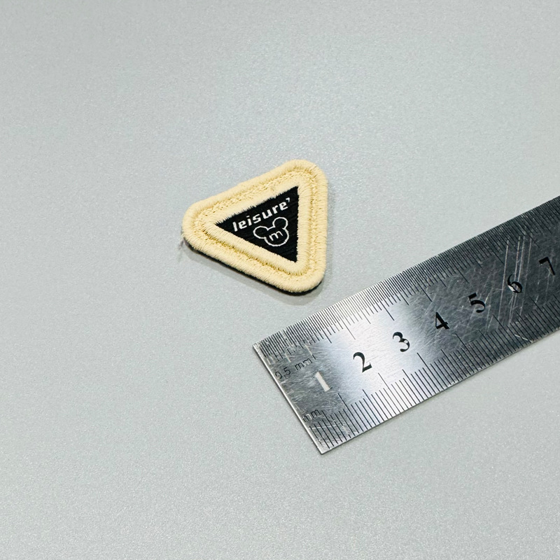 刺绣标52656+.jpg