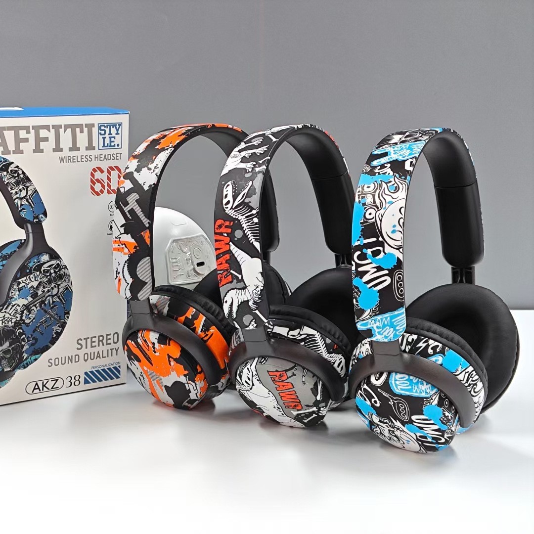 Transfronterizos nuevos AKZ - 38 personalidad creativa camuflado graffiti auriculares auriculares Bluetooth auriculares inalámbricos al por mayor