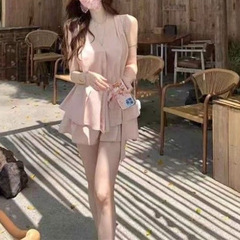 法式气质无袖2025甜美风挂脖上衣夏季套装女装薄款短裤套装两件套