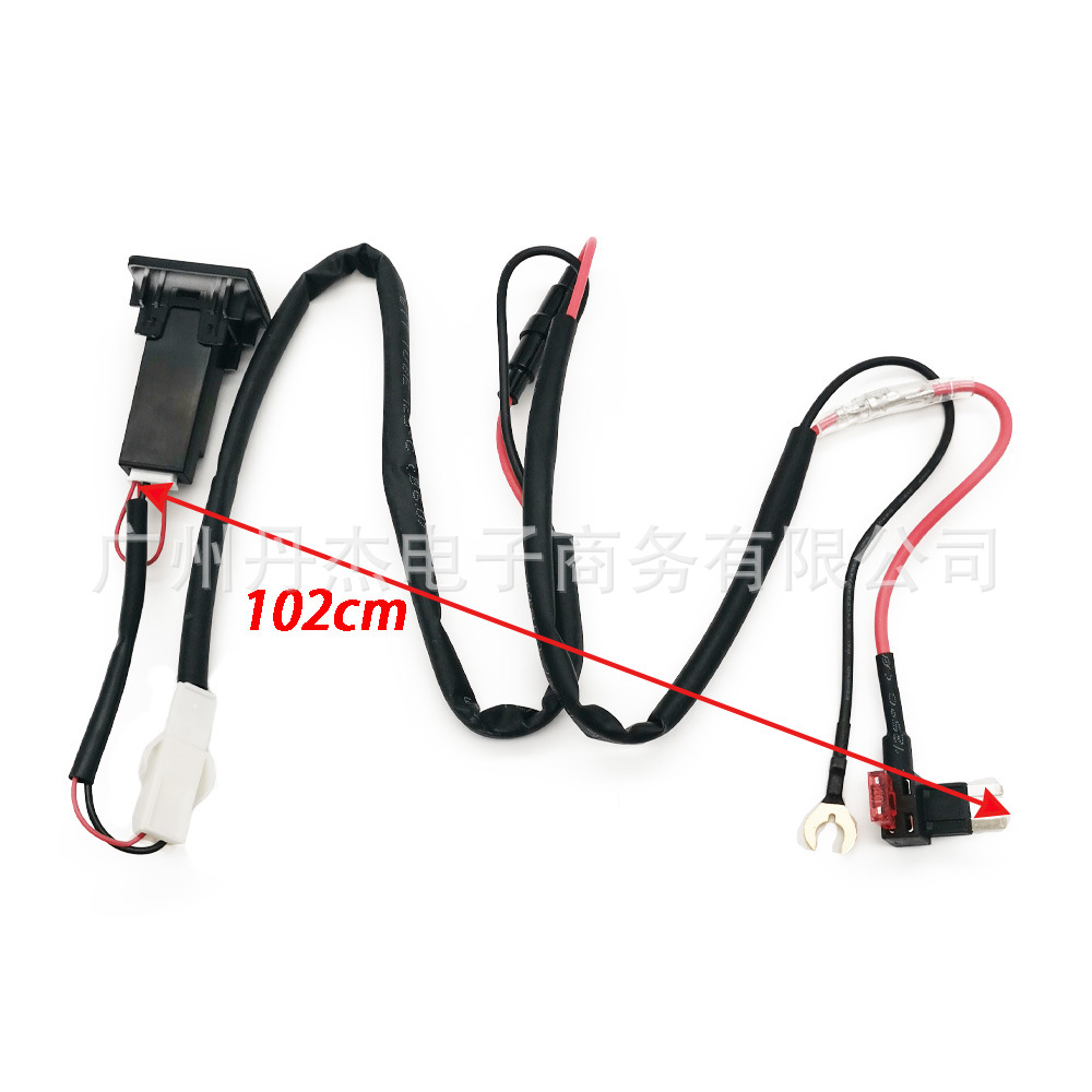 Suitable for Volkswagen Caravelle T5 Modified Car Charger Type-C Fast Charging Car Charger Socket Interface