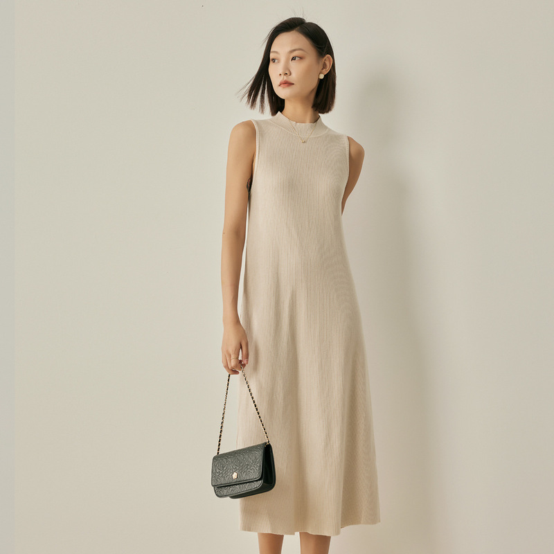 2025 Early Autumn New Solid Color Sleeveless Versatile Slim-Fit Knit Outerwear Dress with Sweater Dress