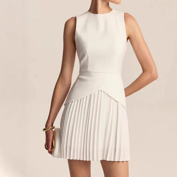 summer elegant brace with a round collar sleevless