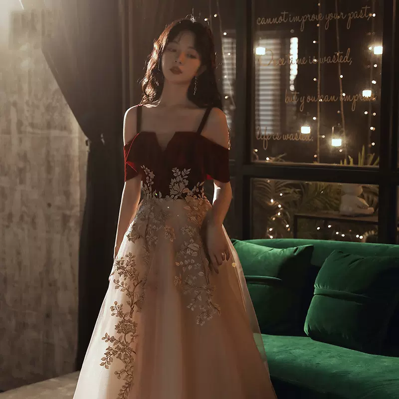 艺考红色晚礼服女2025新款高端婚纱敬酒服新娘设计感宴会订婚礼服