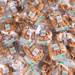 猫耳酥膨化零食便宜量大老式猫耳朵零食小吃网红解馋食品零食批发