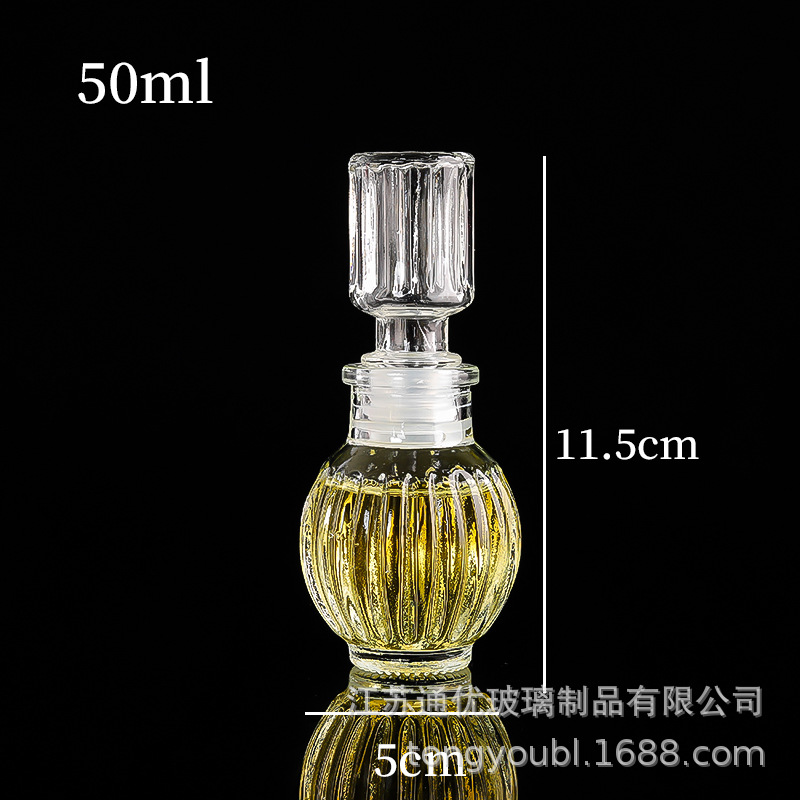 Pequeña botella de vino de vidrio resistente a altas temperaturas decantador a prueba de fugas pequeña botella de vino decoración moderna simple 50ml-150ml separador de vino