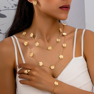 ������ɪ������朶�����b�W���羳�Ʒ���~��Ůʿ������b