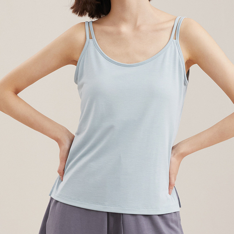 Homewear Top, Ice Silk Cool-Feeling Camisole for Women with Built-In Bra Pads, Integrated Inner Wear, Beautiful Back, Anti-Bump, Loose-Fitting Base Layer