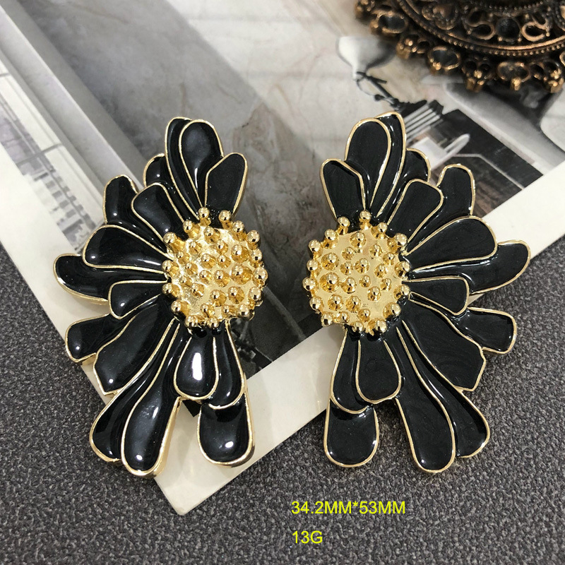 Alloy Material Flower Pattern 1 Pair Retro Flower Alloy Enamel Women's Drop Earrings