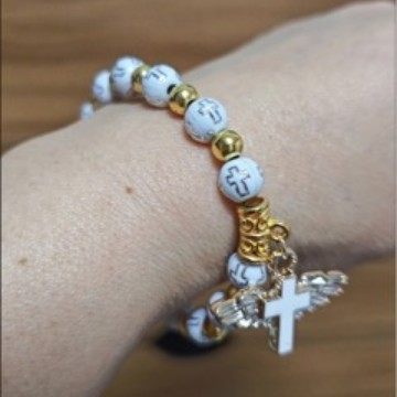 Hot-Selling Gold-Stamped Acrylic Lucky Cross Bead Bracelet with Oil-Drip Angel Cross Rosary Bracelet