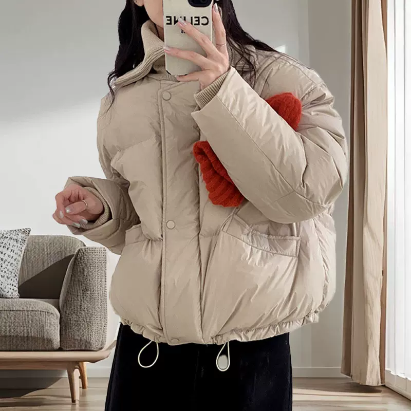 短款羽绒服女高级感2024年新款冬季女大码鸭绒面包服平湖高充绒量