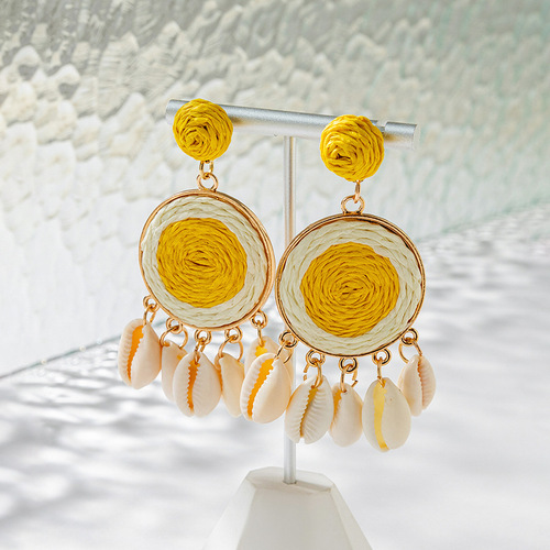 Travel and vacation style exaggerated shell earrings for women ins niche European and American colorful raffia braided earrings jewelry trend