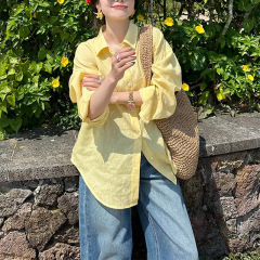 黄色の100亜麻のシャツの女性2025春夏の韓国版は薄いタイプの日焼け止めのシャツのchiの上着を合わせます。