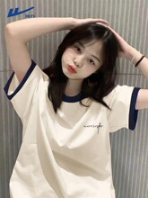 ��������t��Ů���Ư���޺ÿ�����2026�¿��ļ�С����ײɫ����J