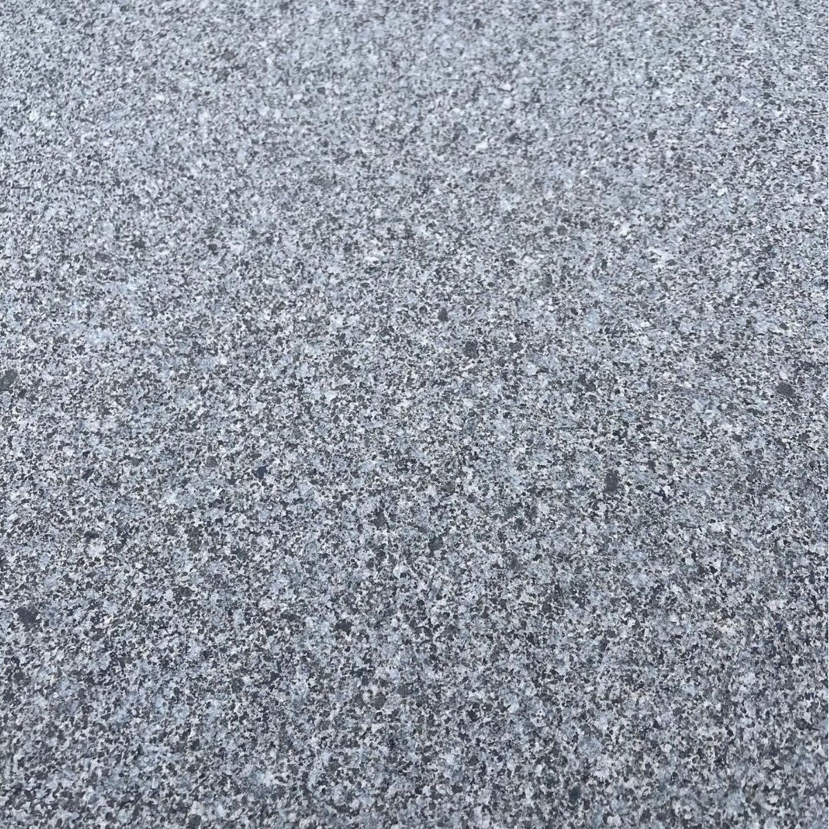 ������ʯ�Ļƽ������ʯ��֦��֥��ڻҰ׻��հ�ʯ��԰�ֵ���