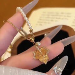 轻奢复古渐变枫叶吊坠项链女个性小众高级感毛衣链新中式时尚颈链